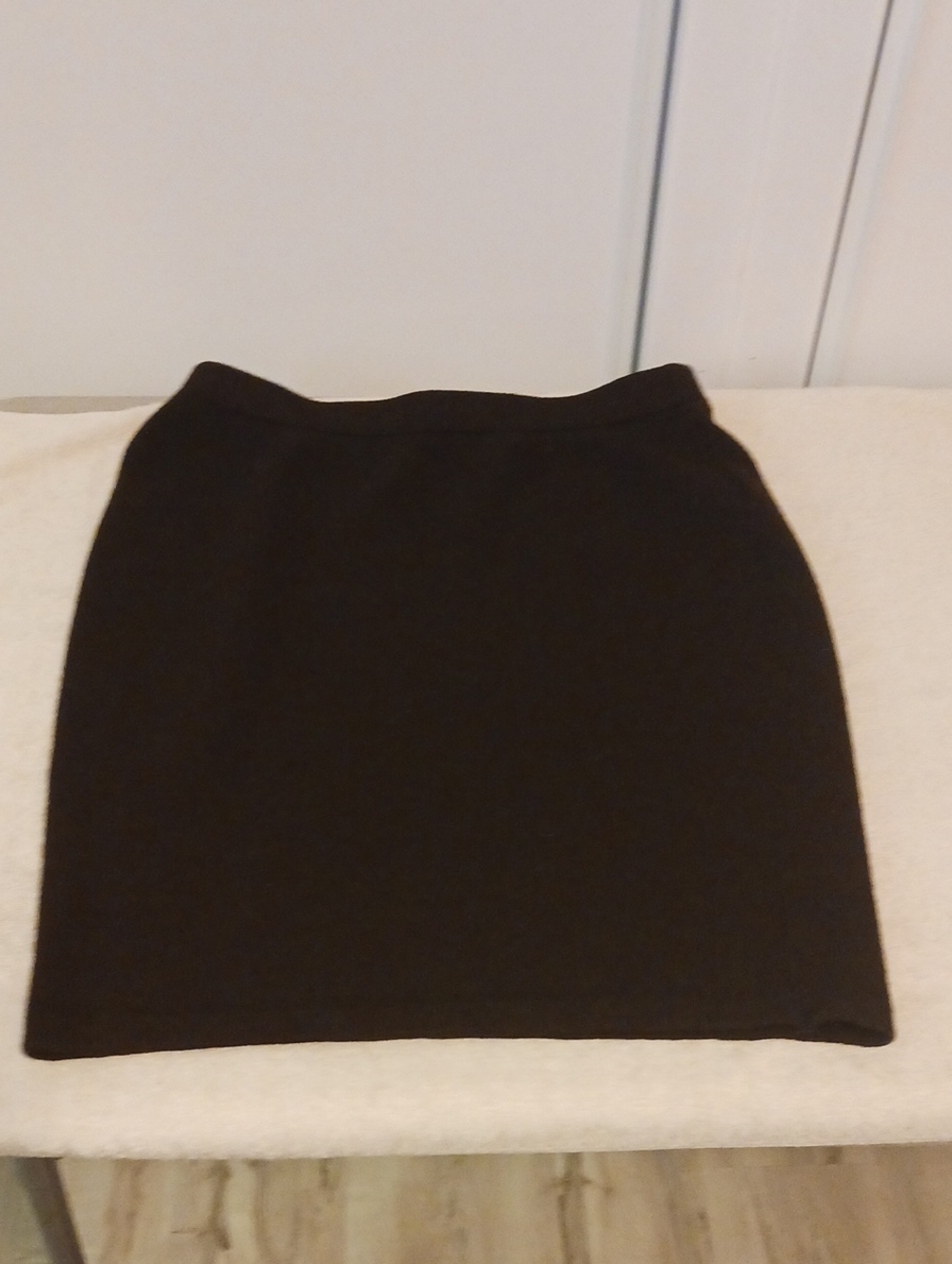 St. John Brown Mini Knit Skirt